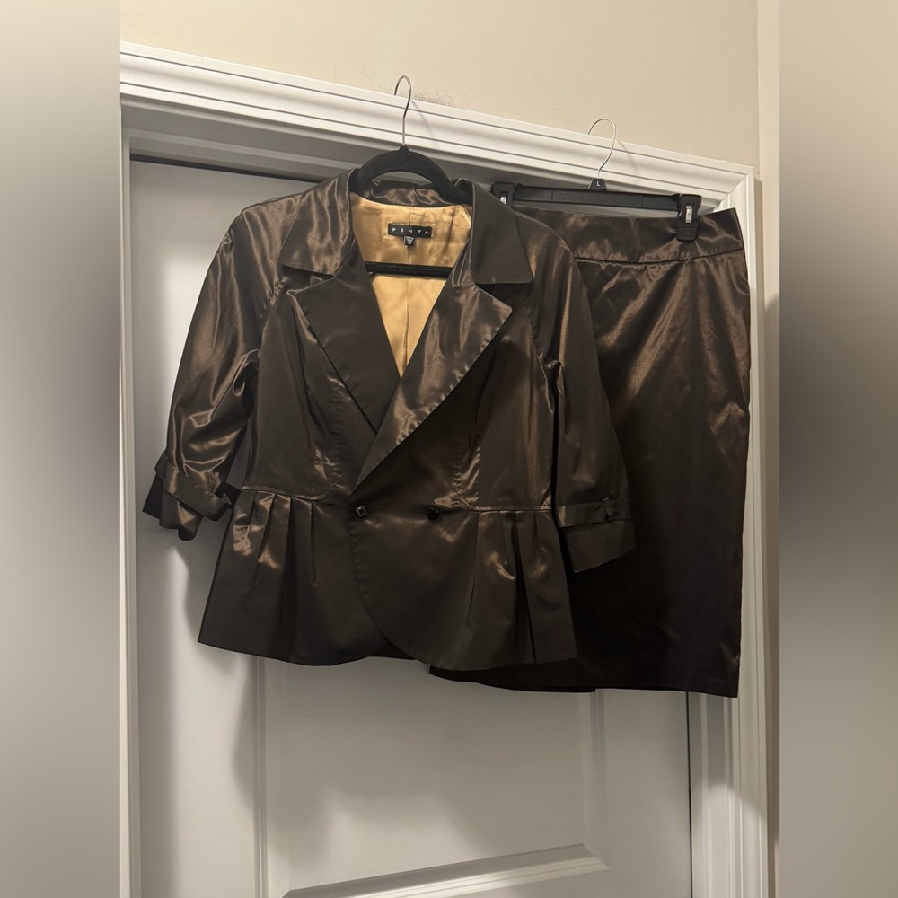Penta Shiny Brown Women's Blazer and skirt (suit)